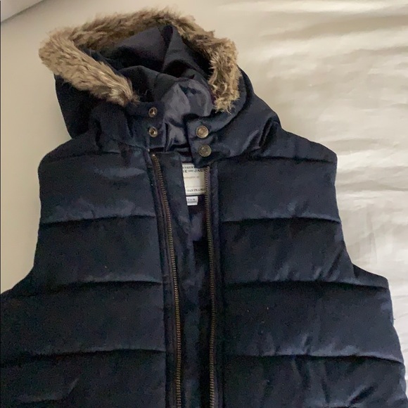 Janie and Jack puffed vest boys 7/8 - Picture 2 of 4